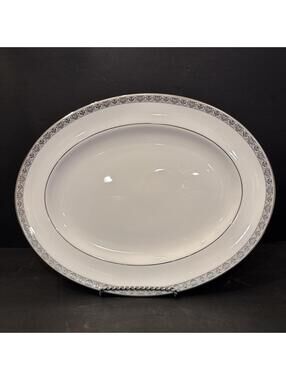 Gorham Grand Gallery Platinum Trim Serving Platter 14” X 11”